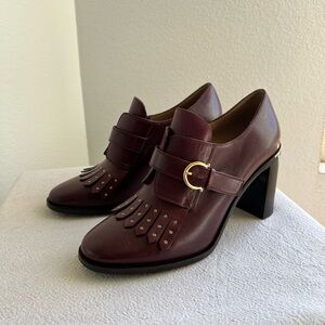 Salvatore Ferragamo burgandy leather heels size 8.5